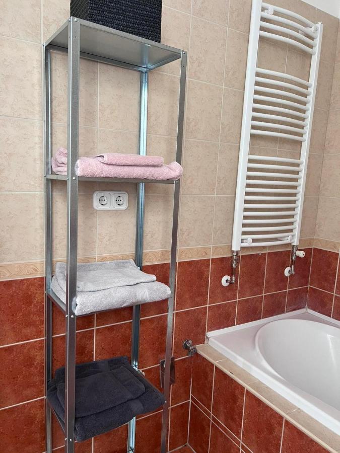 Hb Downtown Sunny Apartman ブダペスト エクステリア 写真
